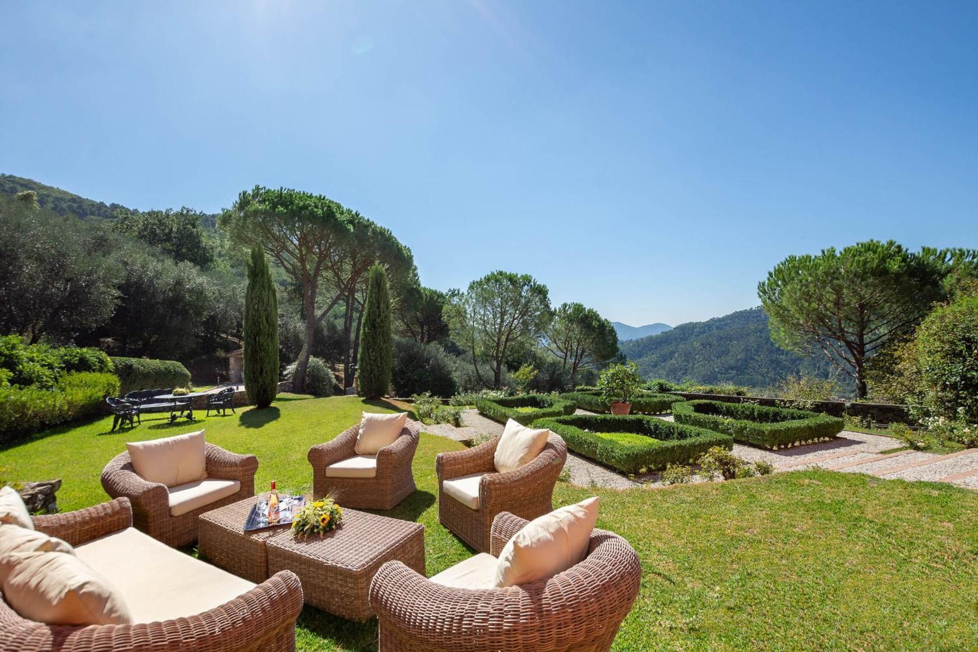 Villa Igea By Salogi Villas Mastiano Eksteriør billede